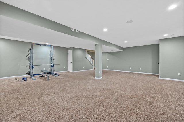 W143N9702 Amber DRIVE, Germantown, WI 53022