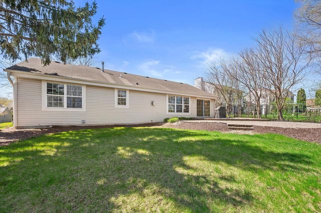 W143N9702 Amber DRIVE, Germantown, WI 53022