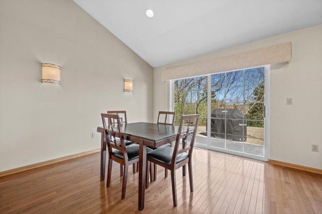 W143N9702 Amber DRIVE, Germantown, WI 53022