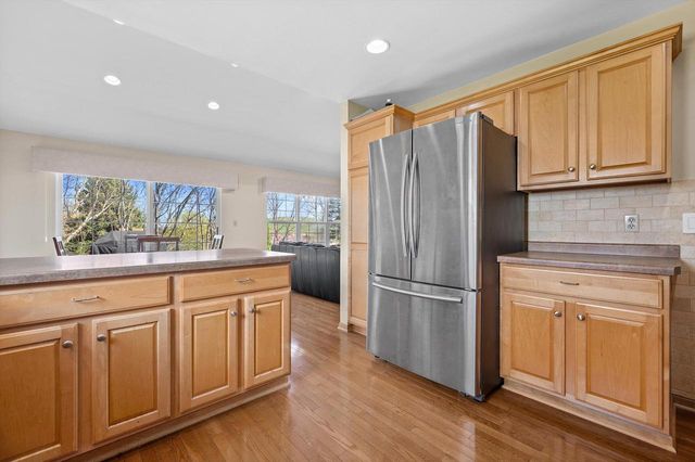 W143N9702 Amber DRIVE, Germantown, WI 53022