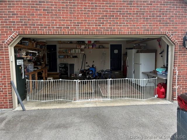 1041 Rabbit Lane, Madison, IN 47250