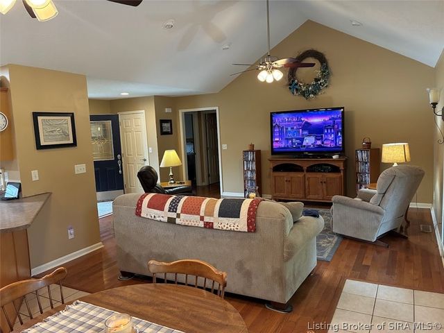 1041 Rabbit Lane, Madison, IN 47250