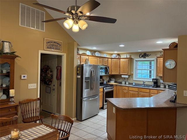 1041 Rabbit Lane, Madison, IN 47250