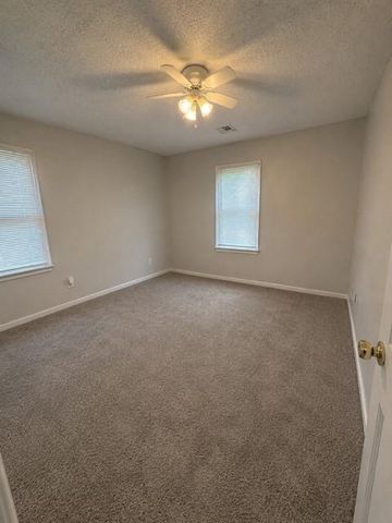 501 Showalter Drive, Midwest City, OK 73110