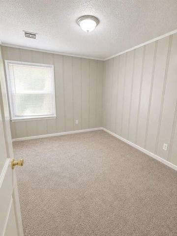 501 Showalter Drive, Midwest City, OK 73110