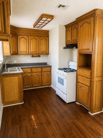 501 Showalter Drive, Midwest City, OK 73110