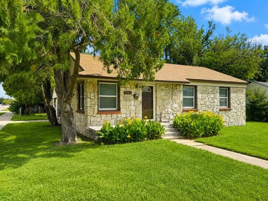 501 Showalter Drive, Midwest City, OK 73110