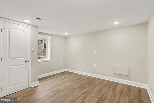 125 LESLIE AVE, Baltimore, MD 21236