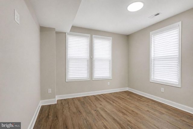 125 LESLIE AVE, Baltimore, MD 21236