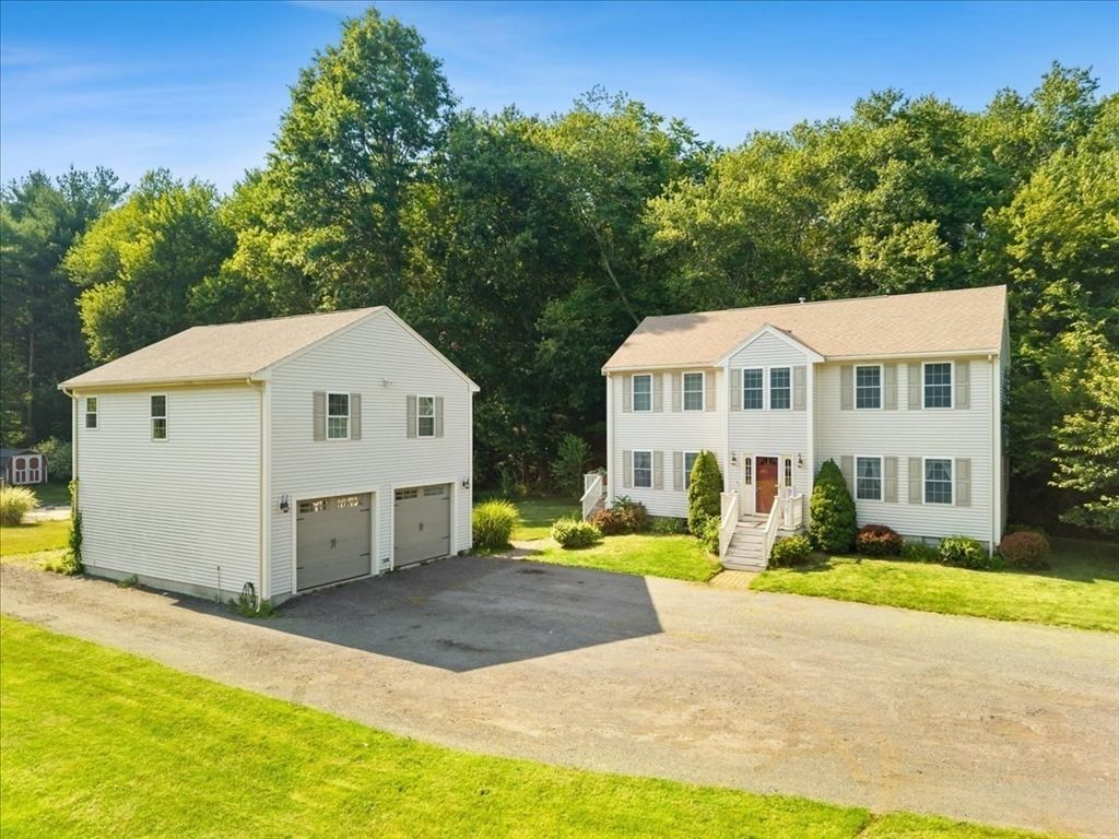 20 Worcester Street, Taunton, MA 02780