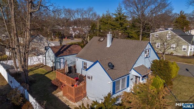 175 Hillside Avenue, Bergenfield, NJ 07621