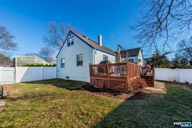 175 Hillside Avenue, Bergenfield, NJ 07621
