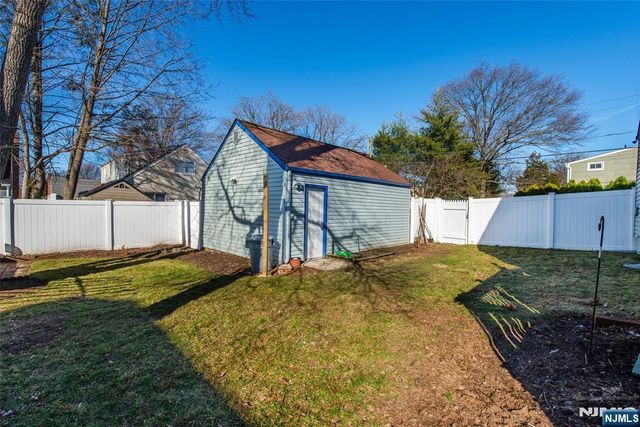 175 Hillside Avenue, Bergenfield, NJ 07621