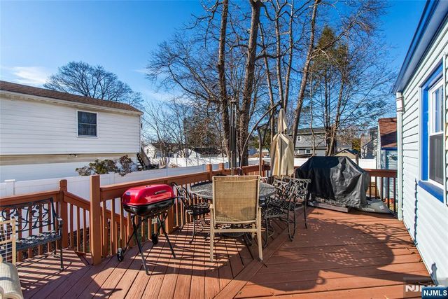 175 Hillside Avenue, Bergenfield, NJ 07621