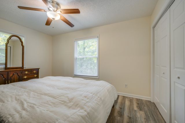 1036 Street Rd, Kingston Springs, TN 37082