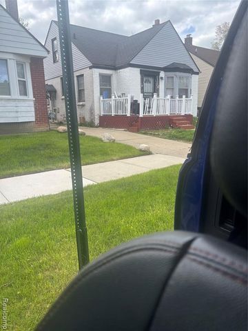 8883 Sussex Street, Detroit, MI 48228
