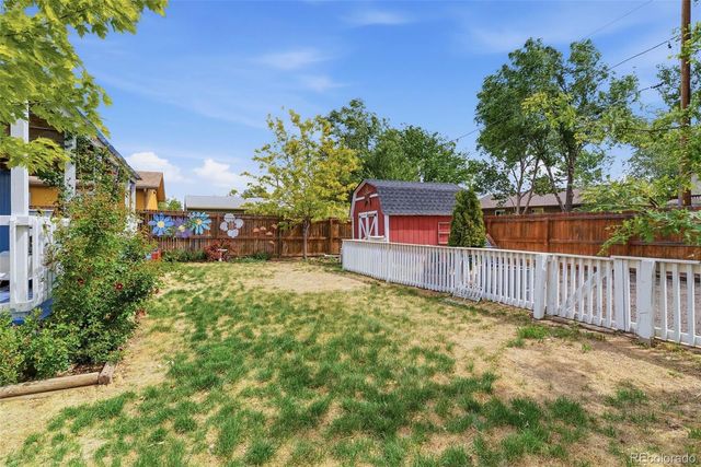 110 Dahlia Street, Hudson, CO 80642