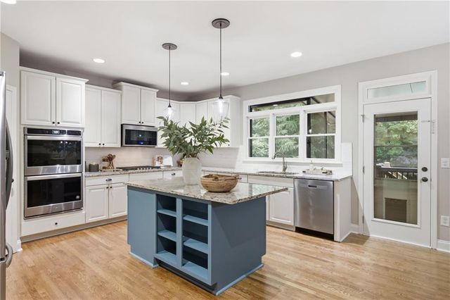 417 Battlefield Creek Drive, Marietta, GA 30064