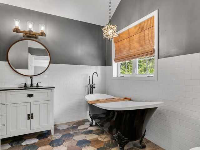 31 Audry Lane, Westford, VT 05494
