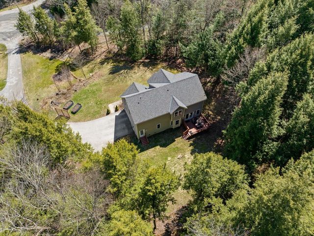 31 Audry Lane, Westford, VT 05494