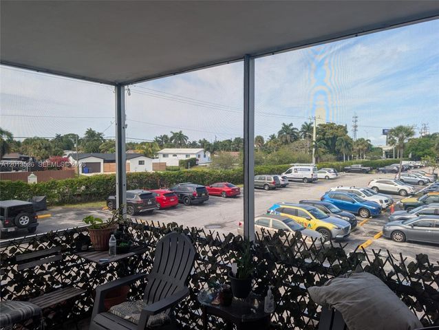 2741 Taft St 203, Hollywood, FL 33020