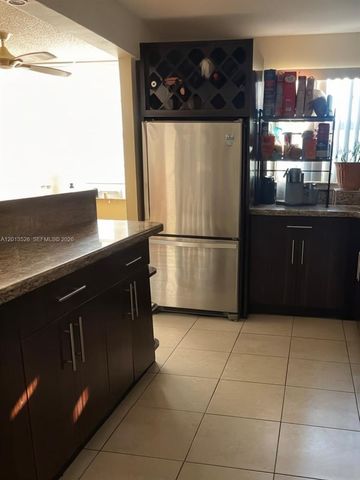 2741 Taft St 203, Hollywood, FL 33020