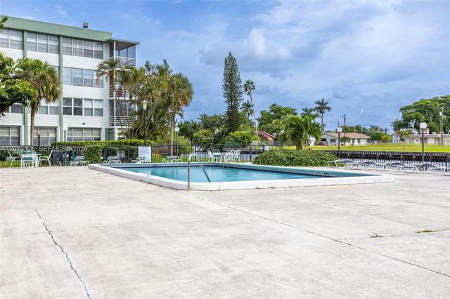 2741 Taft St 203, Hollywood, FL 33020