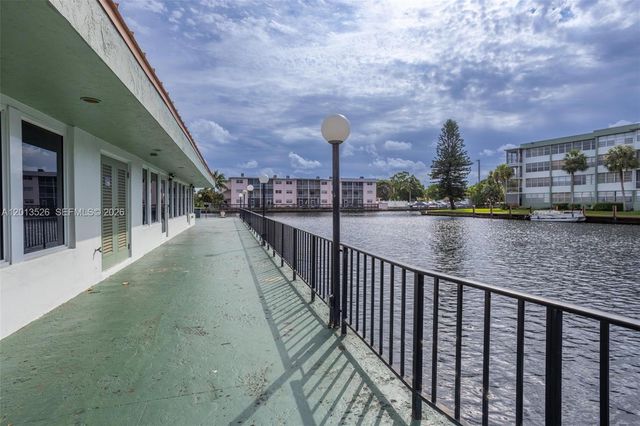 2741 Taft St 203, Hollywood, FL 33020