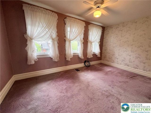 1731 Chapel Avenue, Allentown City, PA 18103