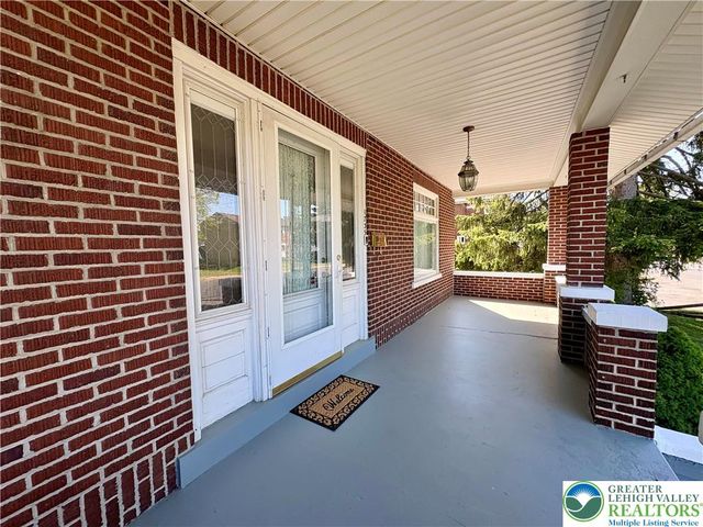 1731 Chapel Avenue, Allentown City, PA 18103
