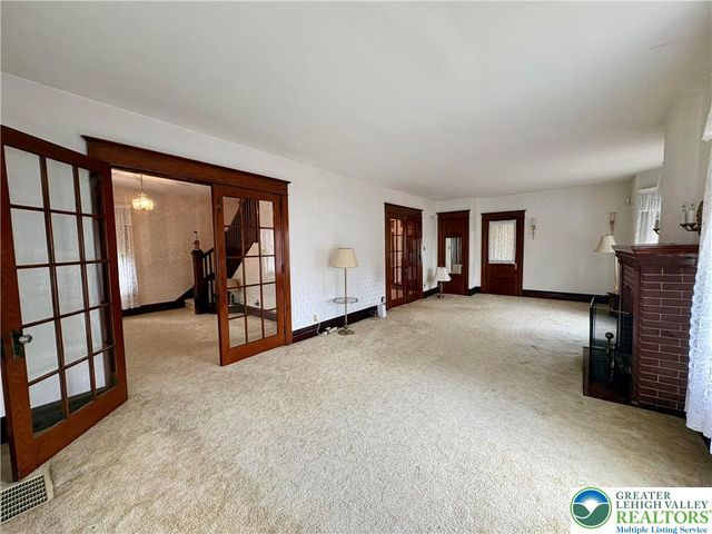 1731 Chapel Avenue, Allentown City, PA 18103