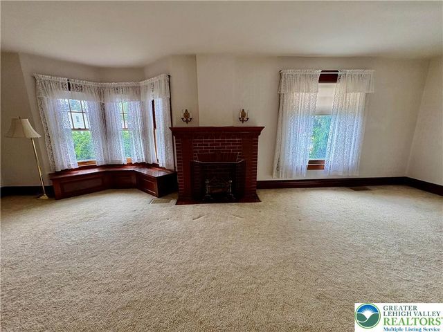 1731 Chapel Avenue, Allentown City, PA 18103