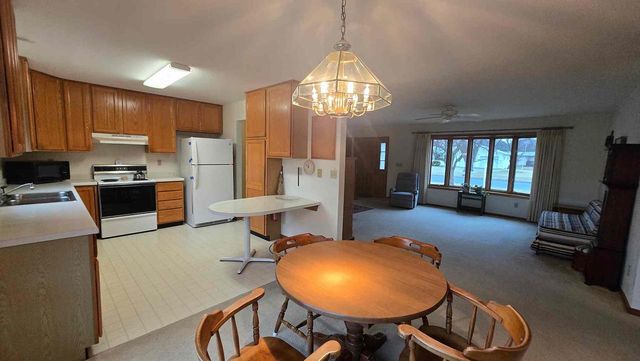 1926 Blue Mounds Street, Black Earth, WI 53515