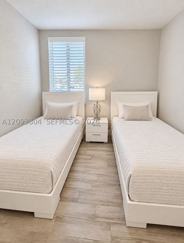 1885 W 56th St 110, Hialeah, FL 33012