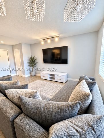 1885 W 56th St 110, Hialeah, FL 33012