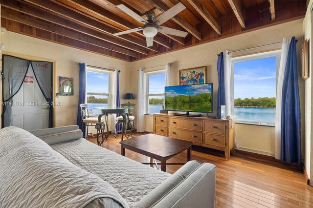 1908 N Ocean Dr 13A, Hollywood, FL 33019