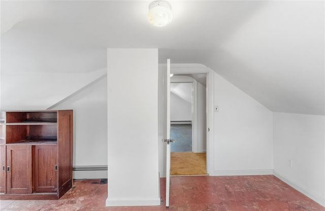 528 Metacom Avenue, Bristol, RI 02809