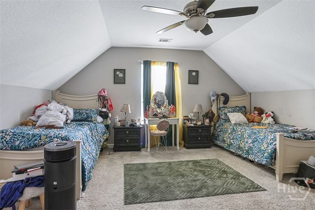 305 Coconut Drive, Bloomingdale, GA 31302