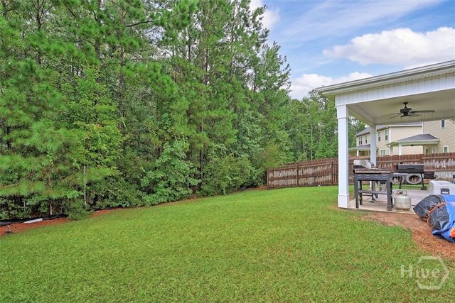 305 Coconut Drive, Bloomingdale, GA 31302