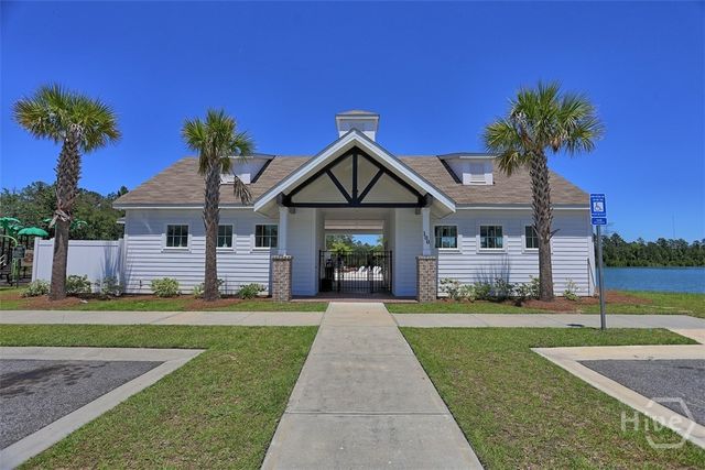 305 Coconut Drive, Bloomingdale, GA 31302