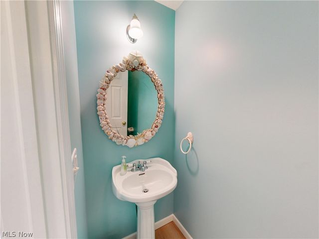 166 Helene Drive, Painesville Twp, OH 44077