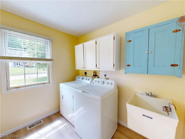 166 Helene Drive, Painesville Twp, OH 44077