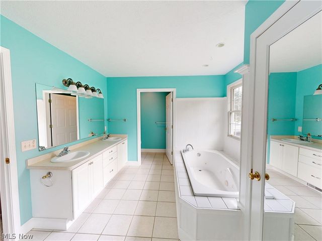 166 Helene Drive, Painesville Twp, OH 44077