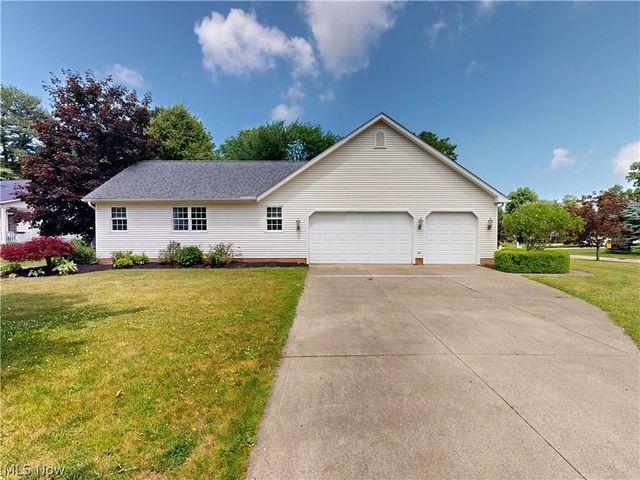 166 Helene Drive, Painesville Twp, OH 44077