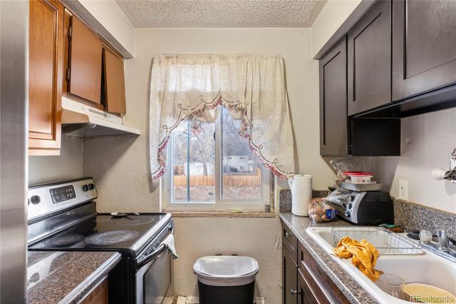 1100 S Quivas Street, Denver, CO 80223