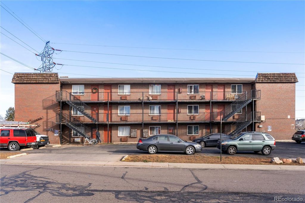 1100 S Quivas Street, Denver, CO 80223