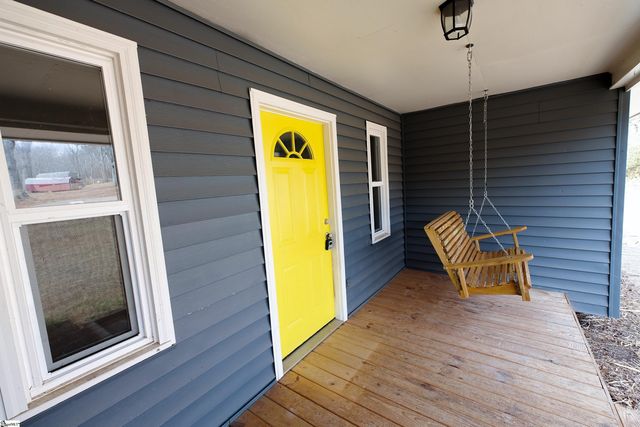 111 Bates Road, Marietta, SC 29661