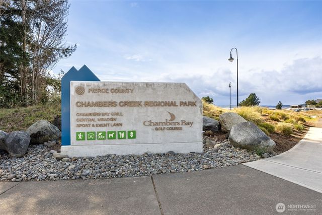 5905 Woodlake Drive W, University Place, WA 98467