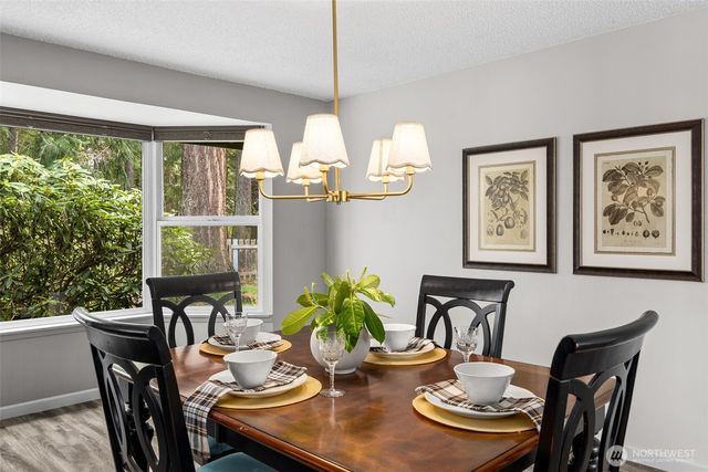 5905 Woodlake Drive W, University Place, WA 98467