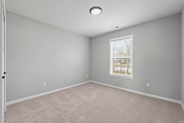 3842 Shadowood Lakes Trail, Fort Wayne, IN 46818